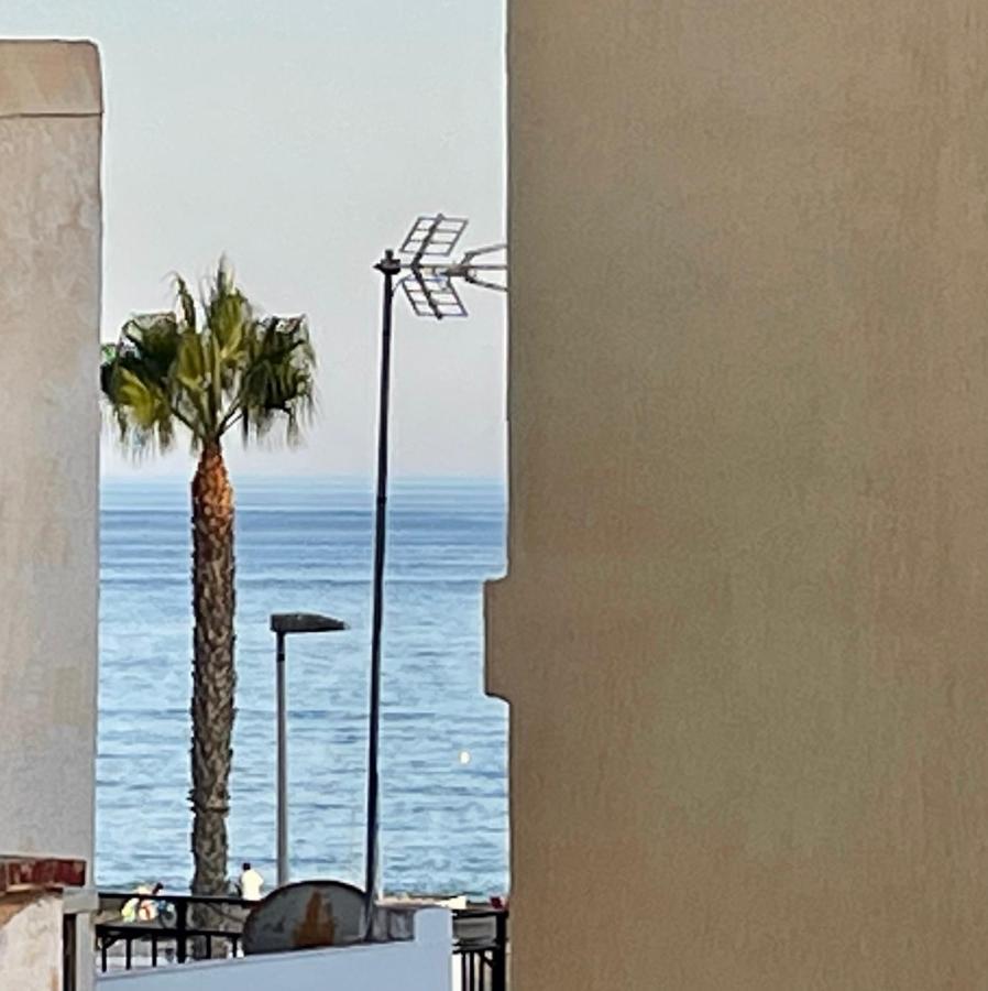 Moderno Piso De 3 Dormitorios En La Playa De Rincon De La Victoria Malaga Eksteriør billede