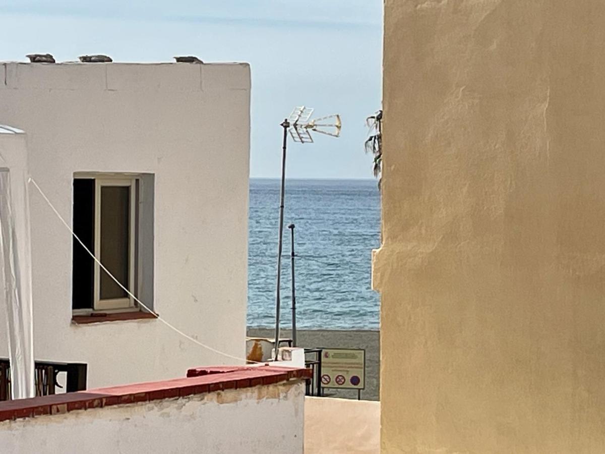 Moderno Piso De 3 Dormitorios En La Playa De Rincon De La Victoria Malaga Eksteriør billede
